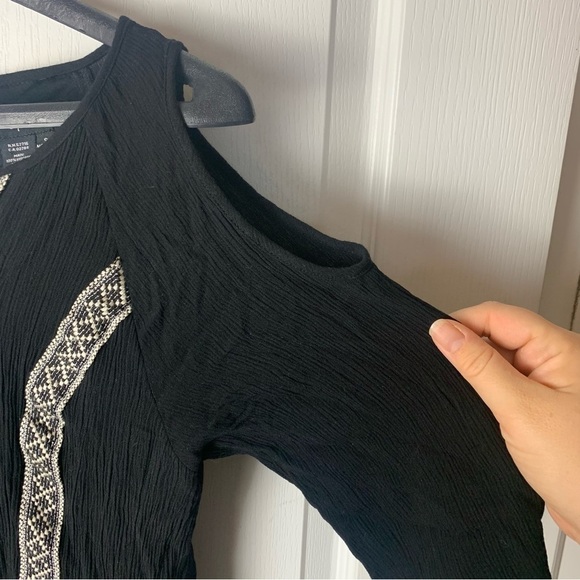 𝅺PAPILLON Swim Cover up with Cutout shoulders - Picture 2 of 3